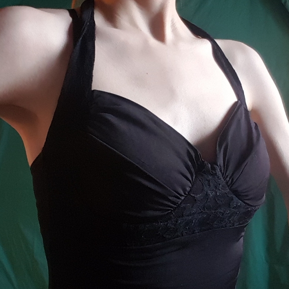 2/$20 Streetwear Society Black Halter Top XS - Picture 2 of 3